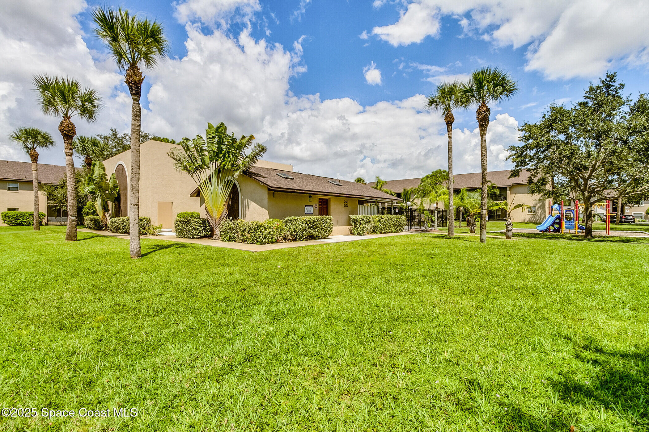 265 Spring Drive, Unit 1 Merritt Island, FL 32953 - Photo 29 of 40 35_SummerPlace305_mls