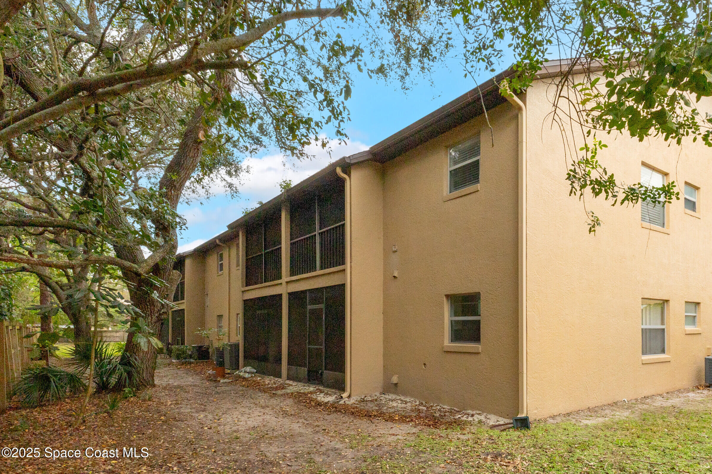 265 Spring Drive, Unit 1 Merritt Island, FL 32953 - Photo 37 of 40 05_265Spring104_mls