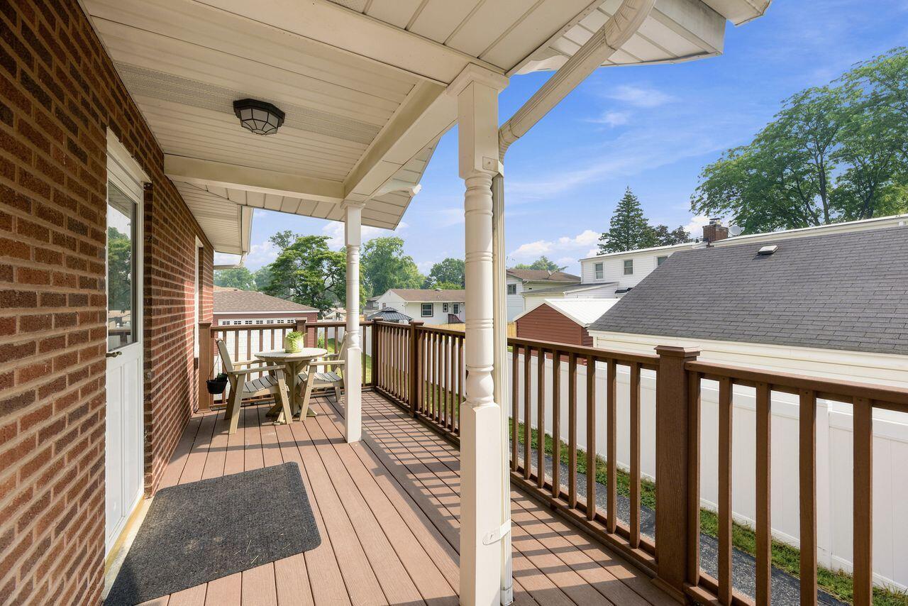3541 Ridge Road Highland, IN 46322 - Photo 13 of 21 1280x854