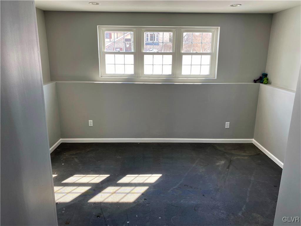 1415 Thomas Drive Coplay, PA 18037 - Photo 27 of 32 an empty room with a window