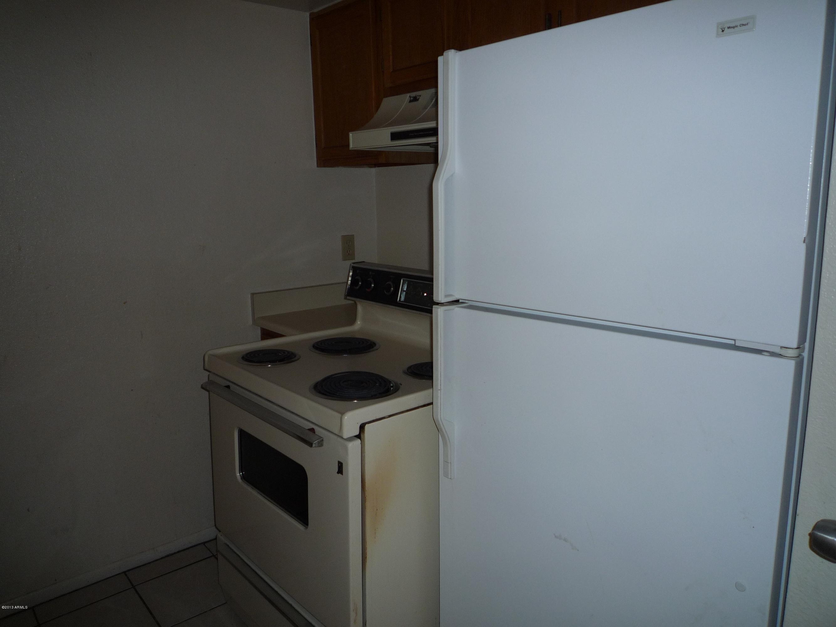 2031 West Bloomfield Road, Unit 5 Phoenix, AZ 85029 - Photo 2 of 18 2