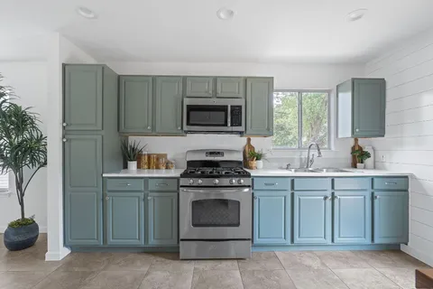 $625,000 | 3404 Thomas Kincheon Street, Unit 1 & 3, Austin, TX 78745