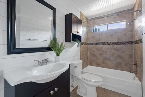 $625,000 | 3404 Thomas Kincheon Street, Unit 1 & 3, Austin, TX 78745