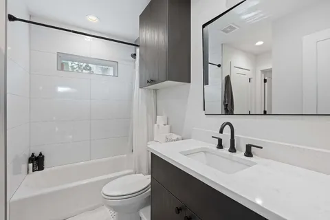 $625,000 | 3404 Thomas Kincheon Street, Unit 1 & 3, Austin, TX 78745