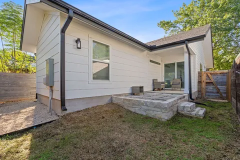 $625,000 | 3404 Thomas Kincheon Street, Unit 1 & 3, Austin, TX 78745