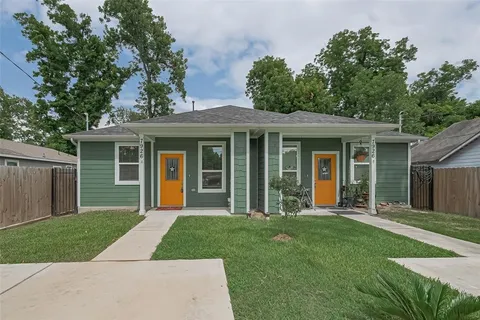 $440,000 | 7926 Easter Street, Houston, TX 77088