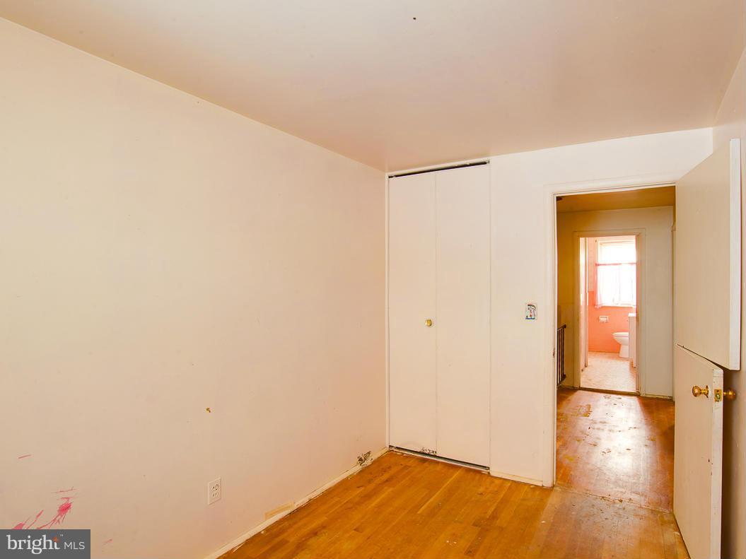 5231 Darien Road Baltimore, MD 21206 - Photo 22 of 30 Bedroom