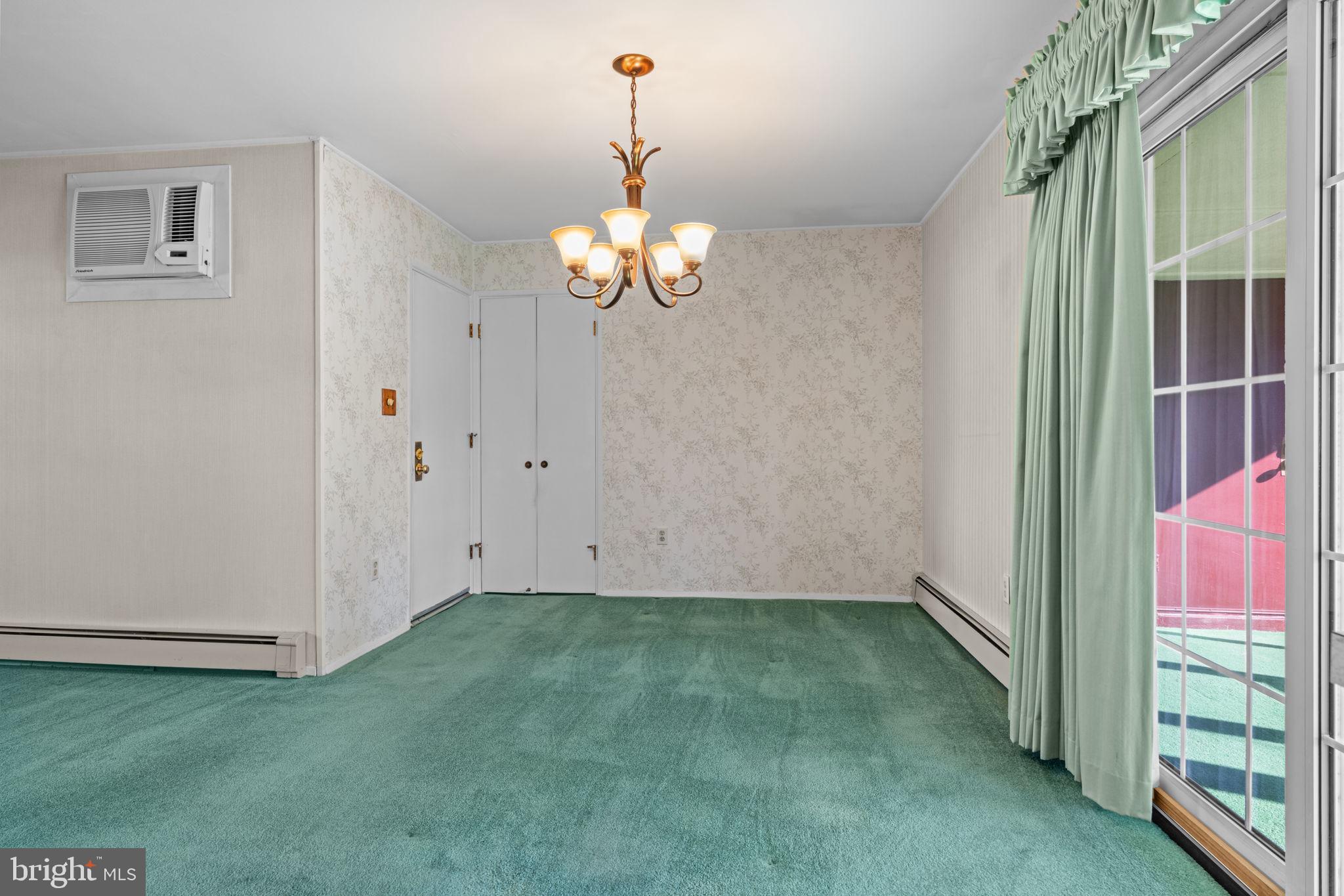 31 Quail Road Levittown, PA 19057 - Photo 4 of 24 Gallery Image 4