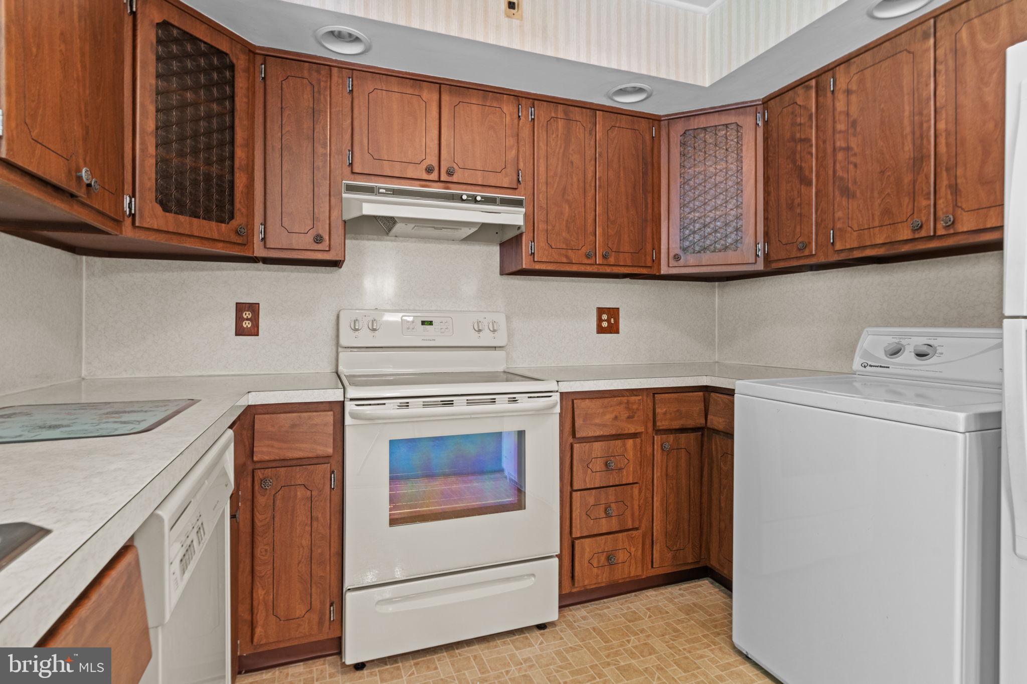 31 Quail Road Levittown, PA 19057 - Photo 7 of 24 Gallery Image 7