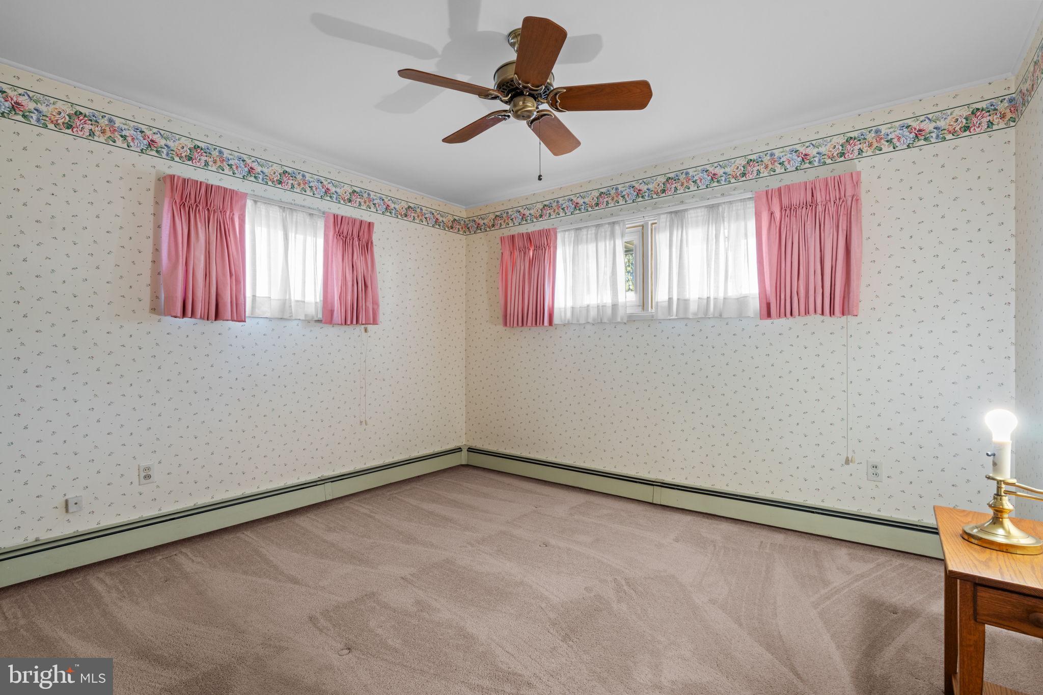 31 Quail Road Levittown, PA 19057 - Photo 8 of 24 Gallery Image 8
