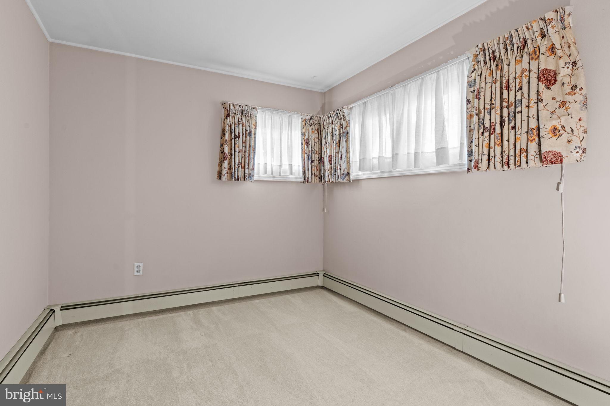 31 Quail Road Levittown, PA 19057 - Photo 10 of 24 Gallery Image 10