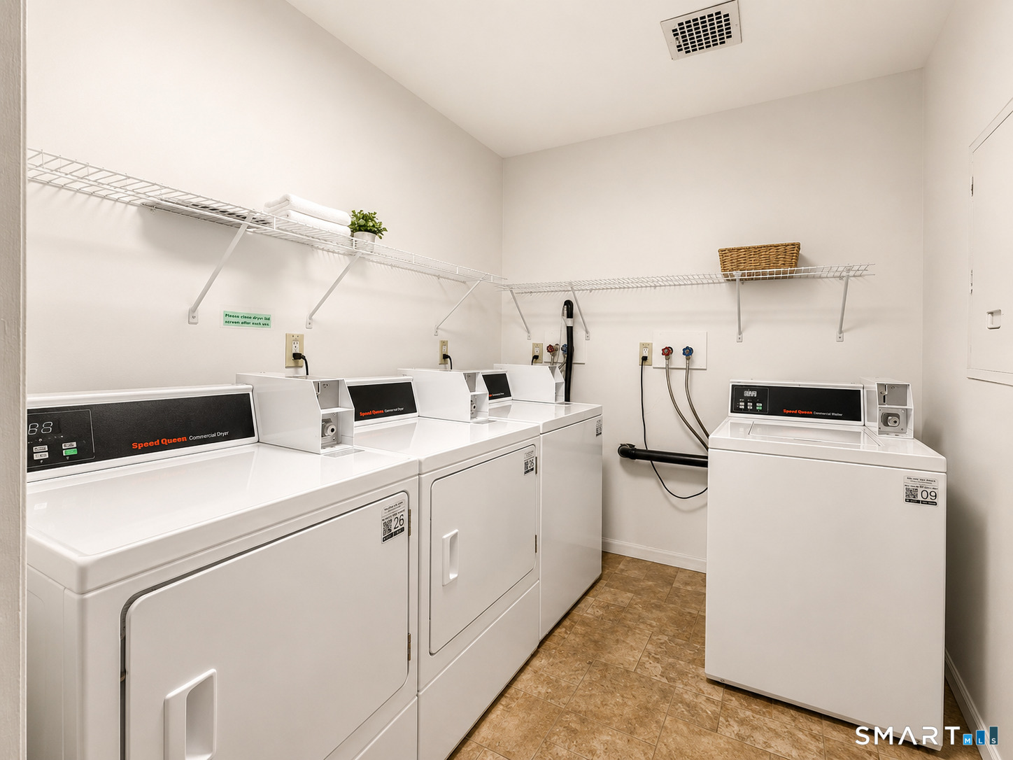 914 High Path Road, Unit 914 Windsor, CT 06095 - Photo 23 of 23 a utility room with dryer and washer