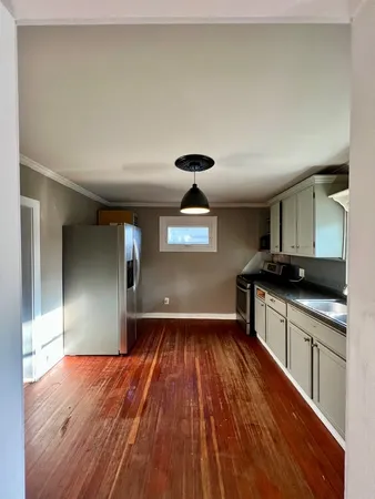 $305,000 | 703 South 7th Avenue, St. Charles, IL 60174