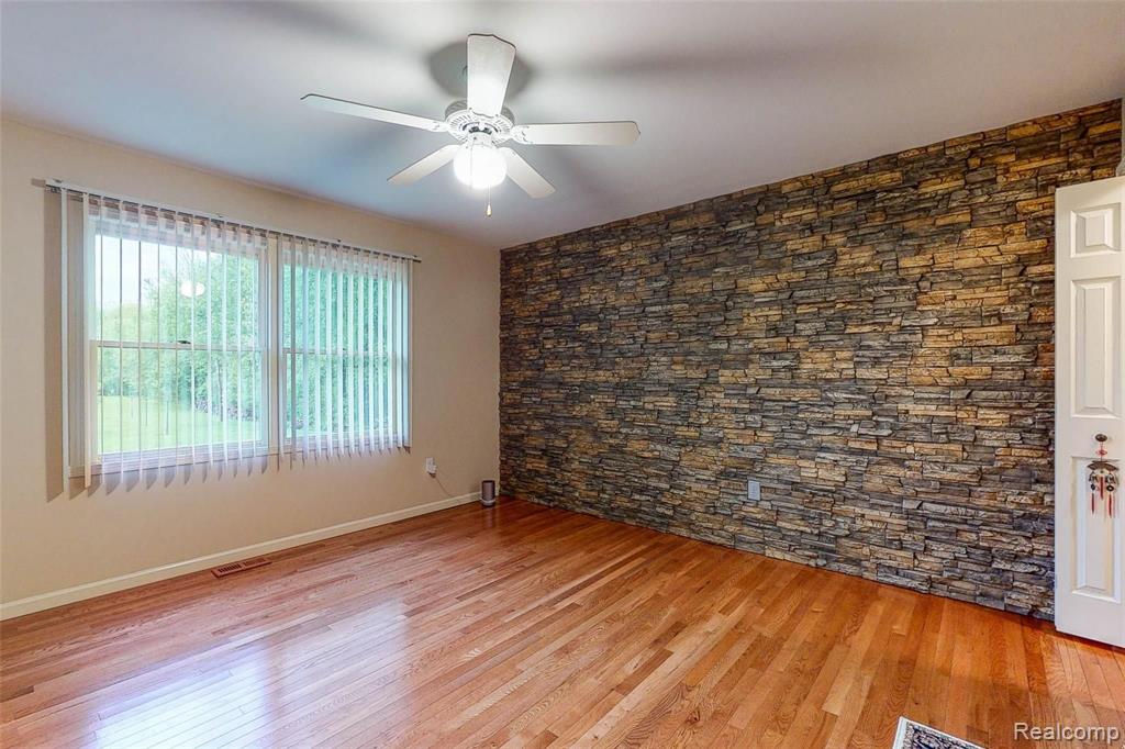 5520 Lowe Road Fowlerville, MI 48836 - Photo 41 of 86