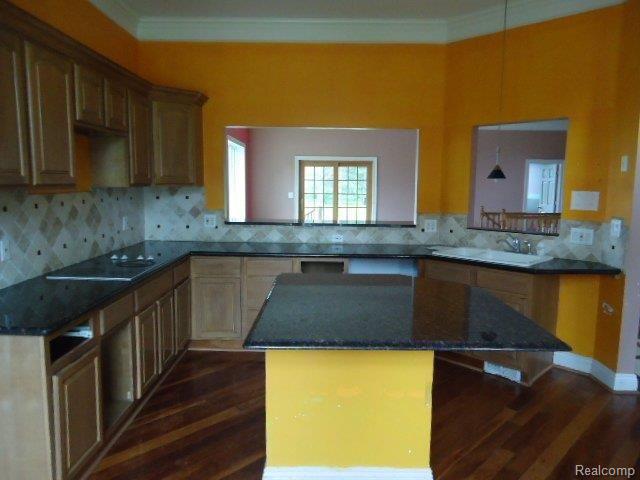 9090 Bunton Road Willis, MI 48191 - Photo 6 of 11 DSC09979.JPG