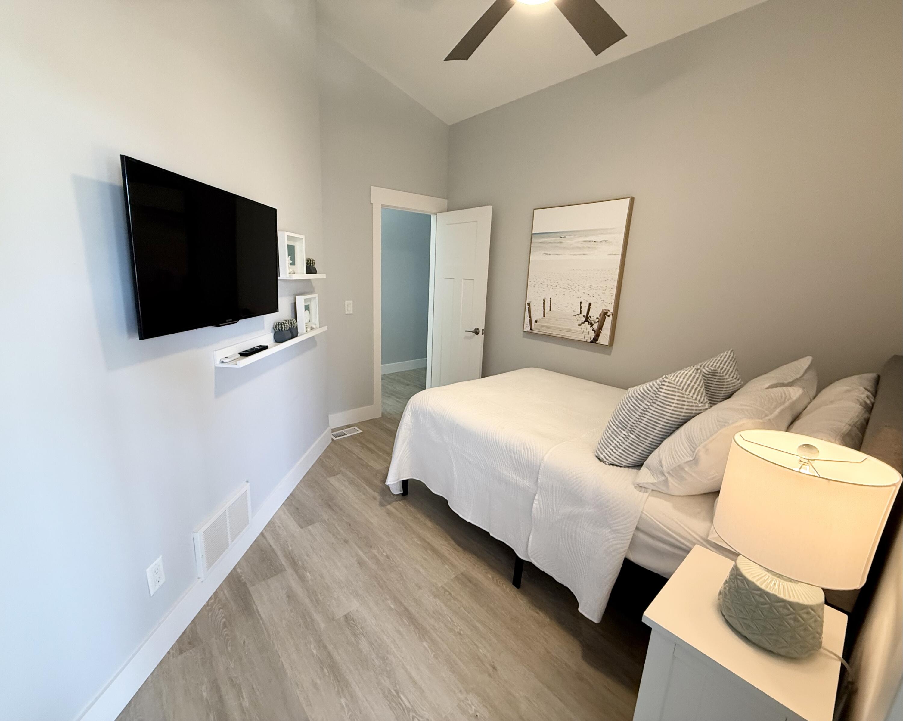 3633 Marina View Point Muskegon, MI 49441 - Photo 26 of 48 IMG_0561