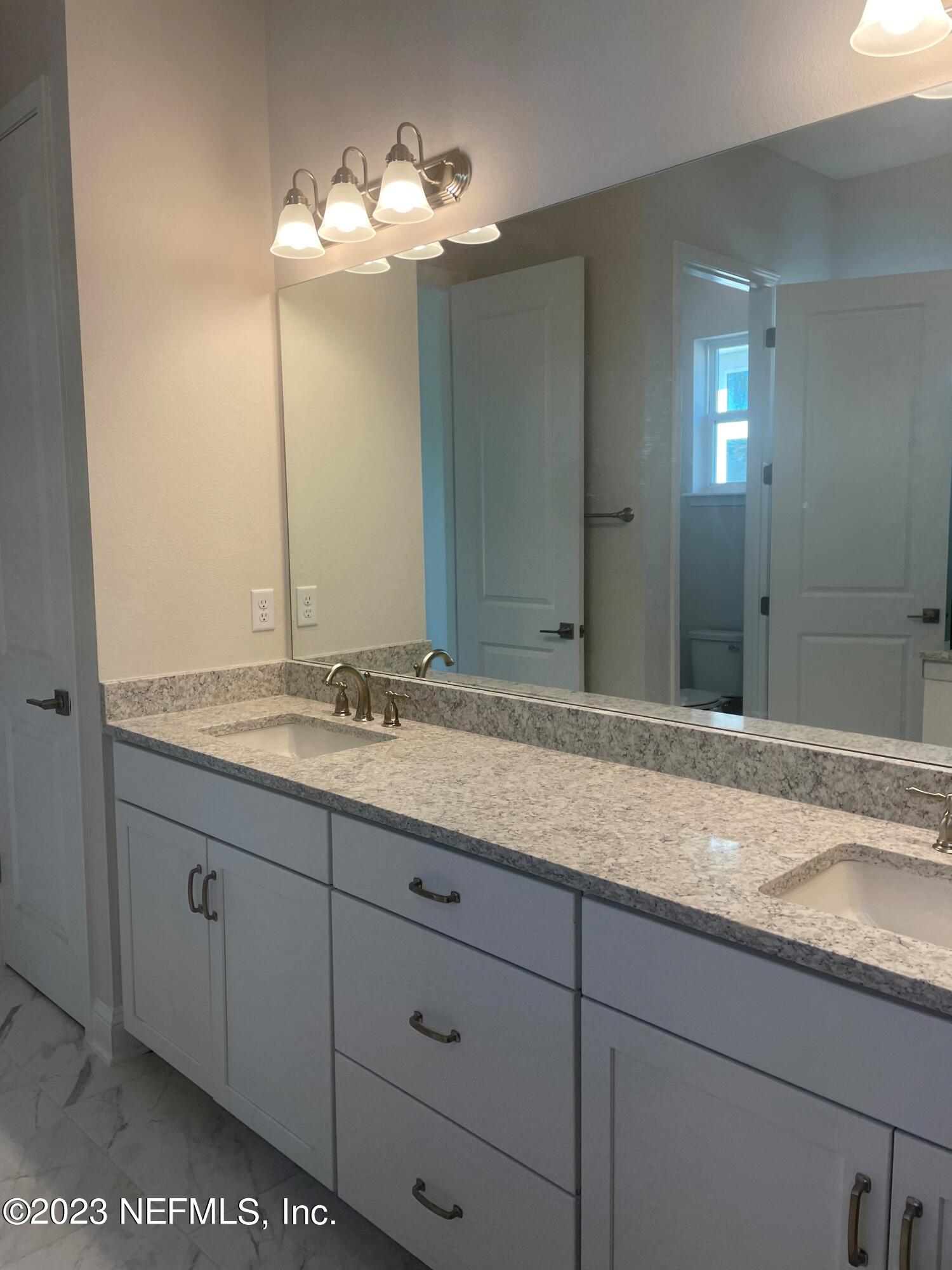 678 Navigators Road St. Johns, FL 32259 - Photo 3 of 9 Master bath