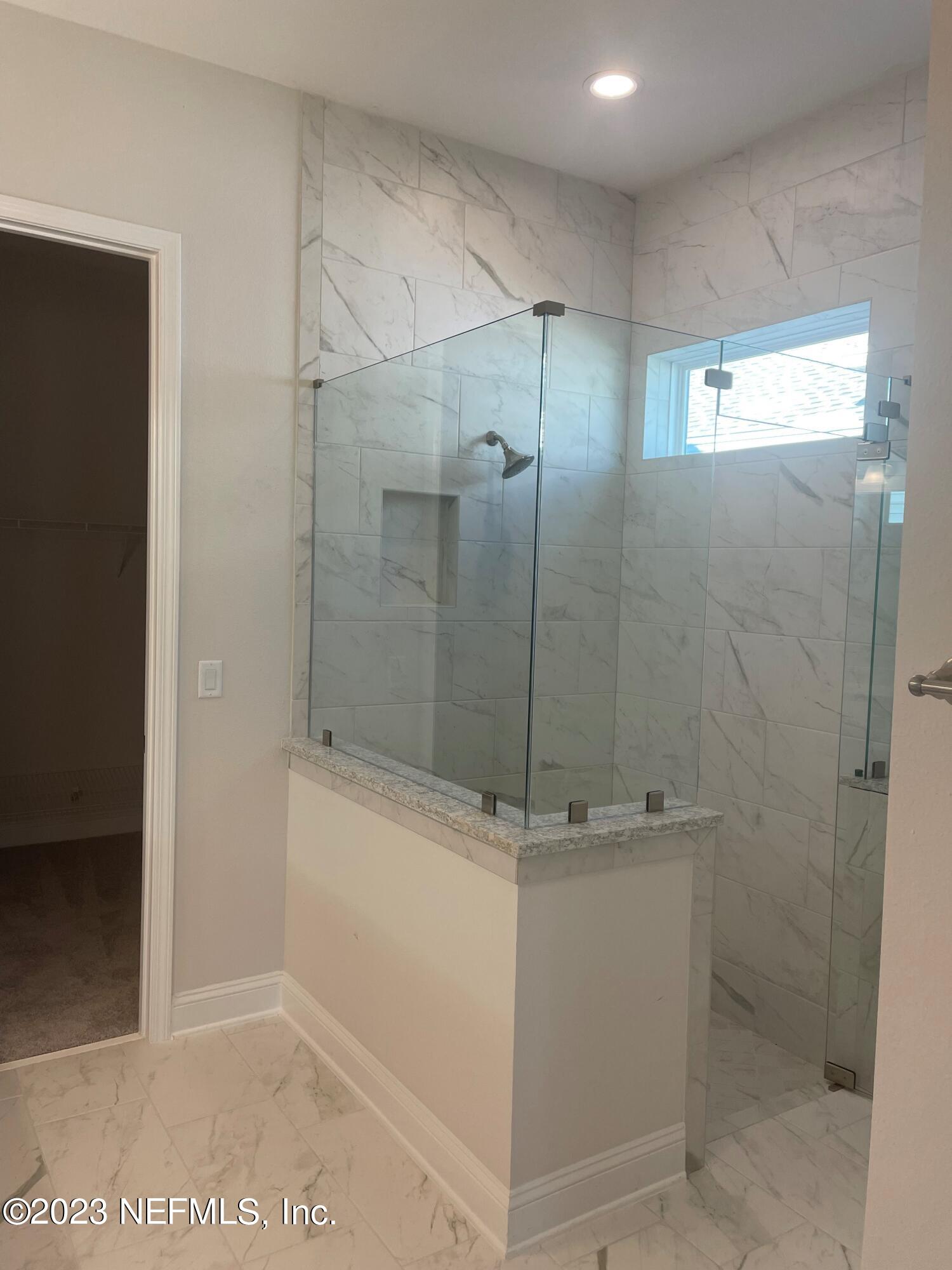 678 Navigators Road St. Johns, FL 32259 - Photo 4 of 9 MB 16 shower