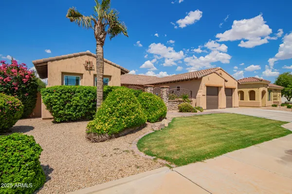 $880,000 | 14372 West Cypress Street, Goodyear, AZ 85395