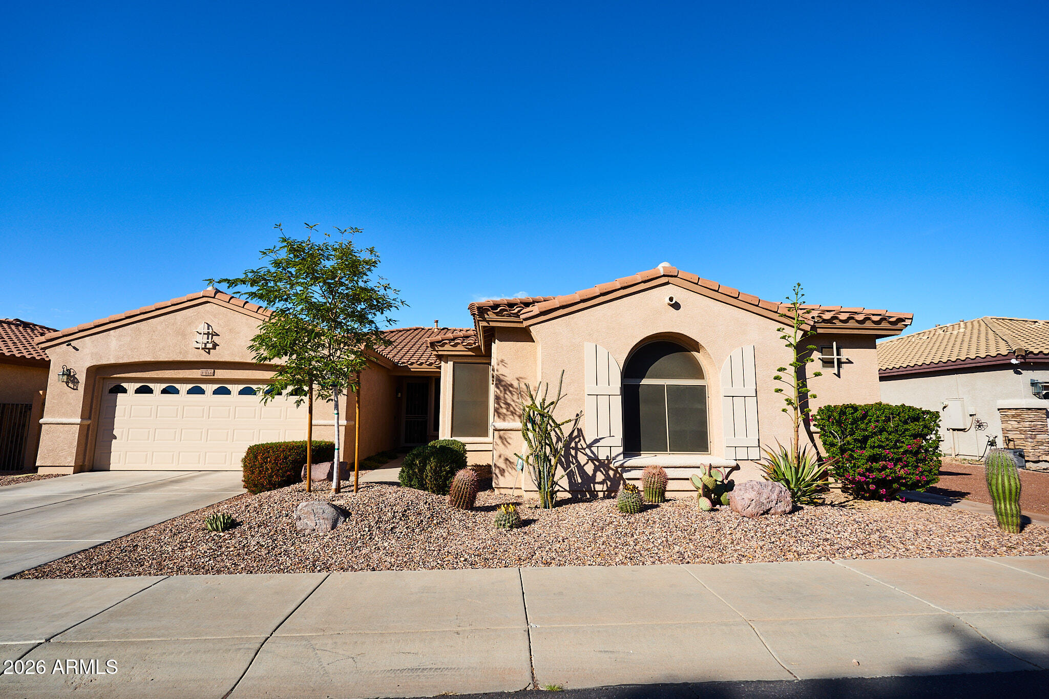 2316 West Corral Road Phoenix, AZ 85041 - Photo 2 of 64 DSC05411