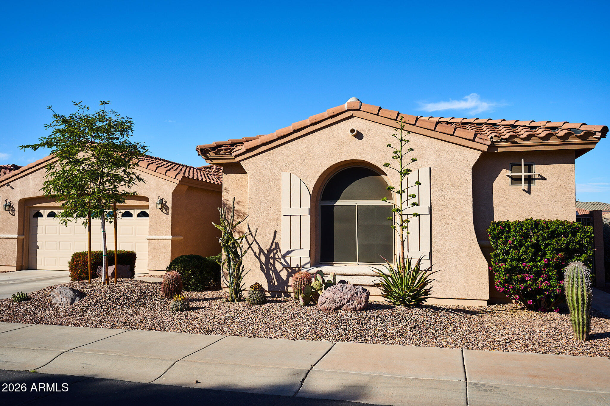 2316 West Corral Road Phoenix, AZ 85041 - Photo 3 of 64 DSC05408