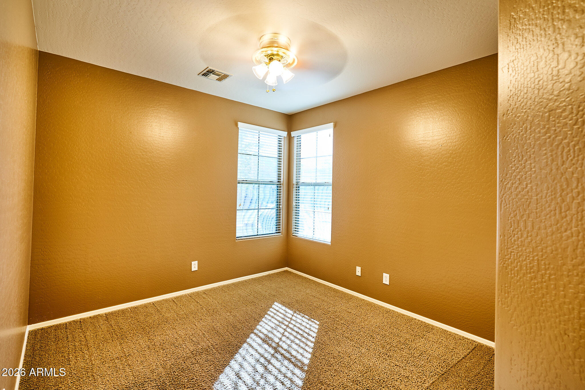 2316 West Corral Road Phoenix, AZ 85041 - Photo 34 of 64 DSC05448