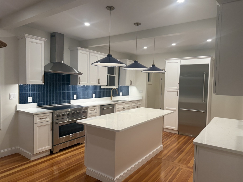 45 Beach Road Gloucester, MA 01930 - Photo 5 of 16 Gallery Image 5