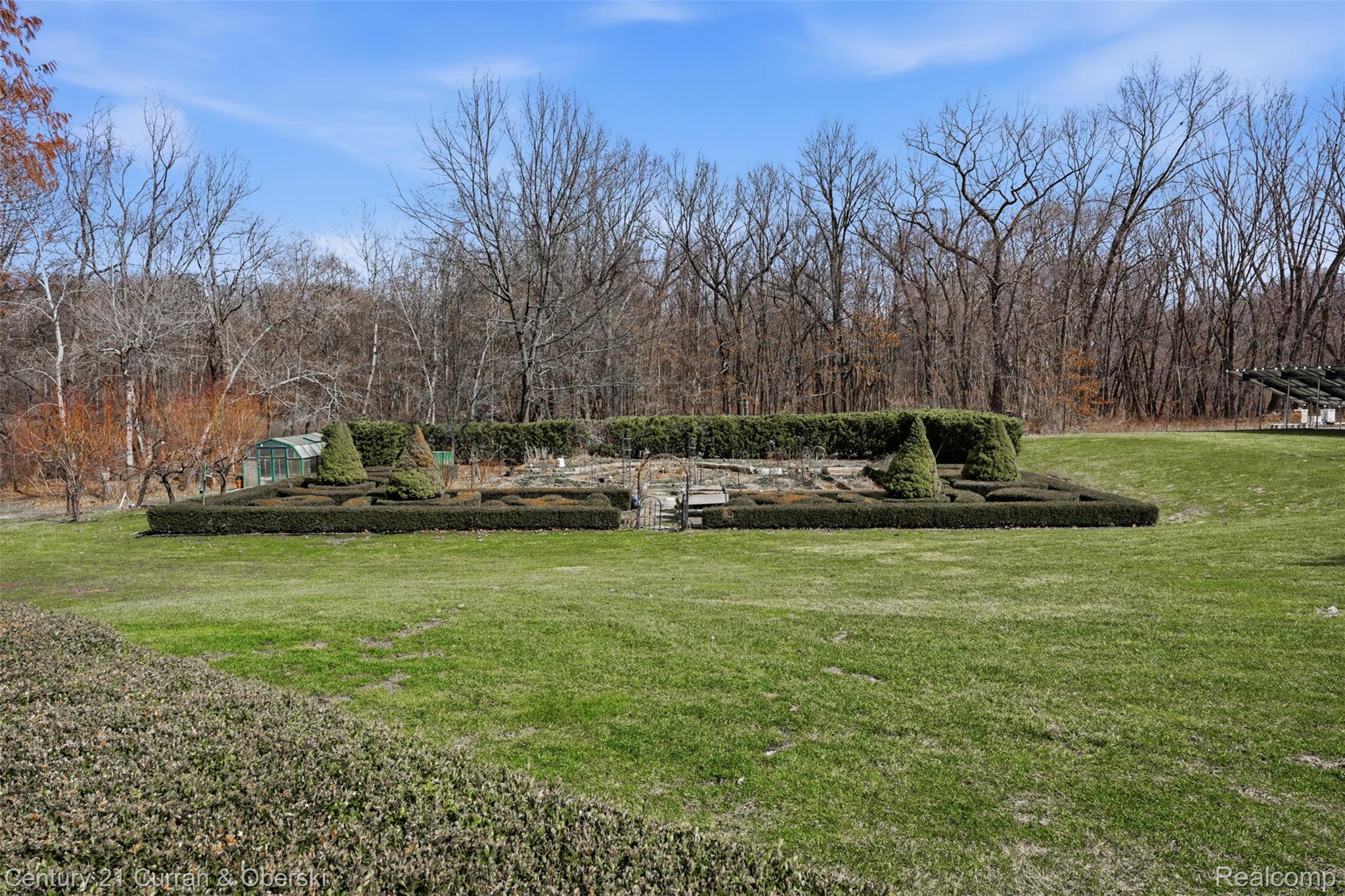 11479 Clyde Road Fenton, MI 48430 - Photo 59 of 66 11479 clyde rd-107.jpg