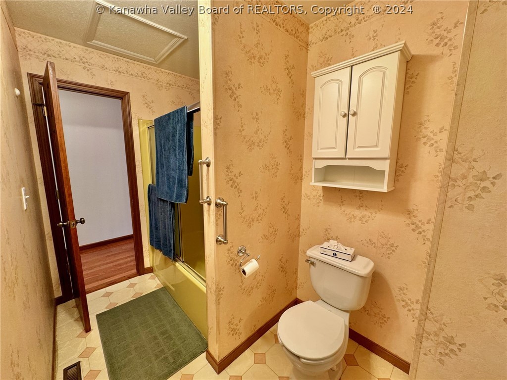 306 Pine Crest Lane Ripley, WV 25271 - Photo 19 of 41 Gallery Image 19