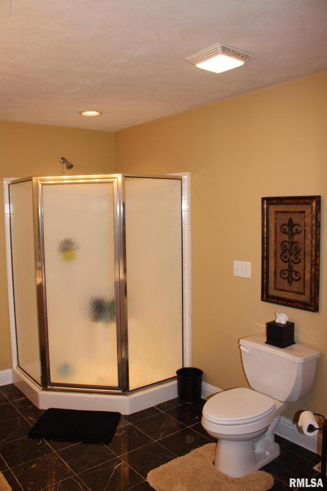 12742 Hudgens Road Marion, IL 62959 - Photo 19 of 38 Gallery Image 19