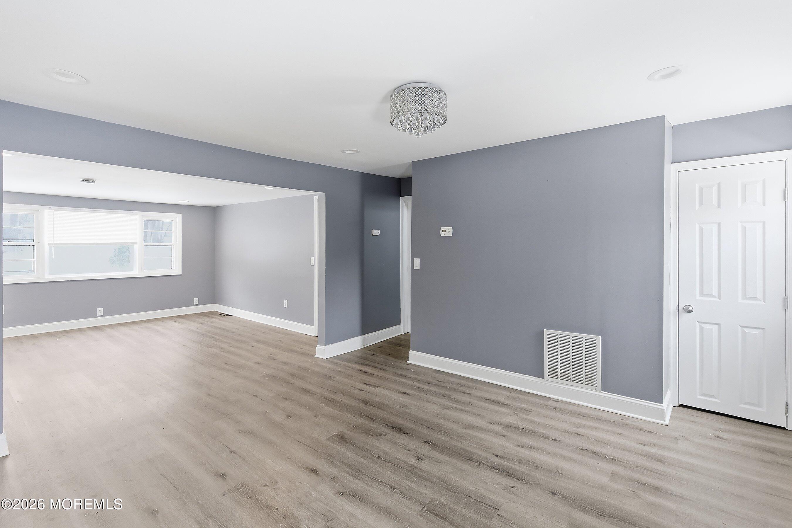 80 Church Road Howell, NJ 07731 - Photo 1 of 31 09-Livng 1B