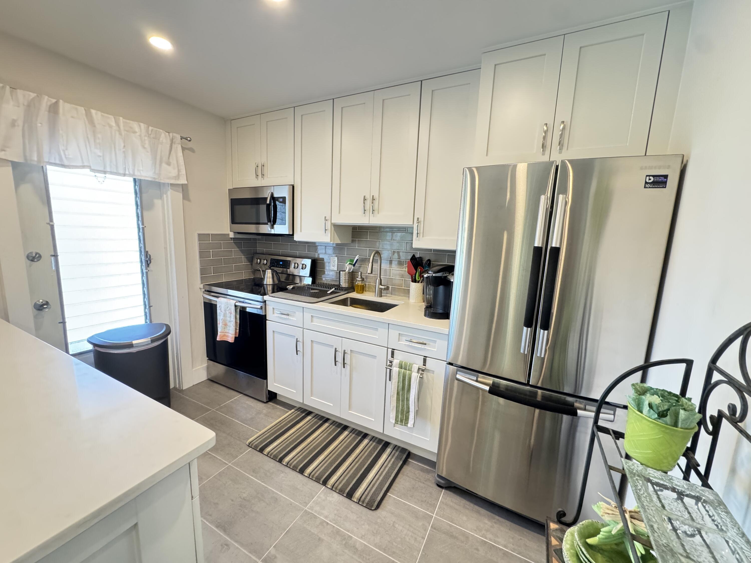 5505 North Ocean Boulevard, Unit 2204 Ocean Ridge, FL 33435 - Photo 11 of 19 IMG_6051