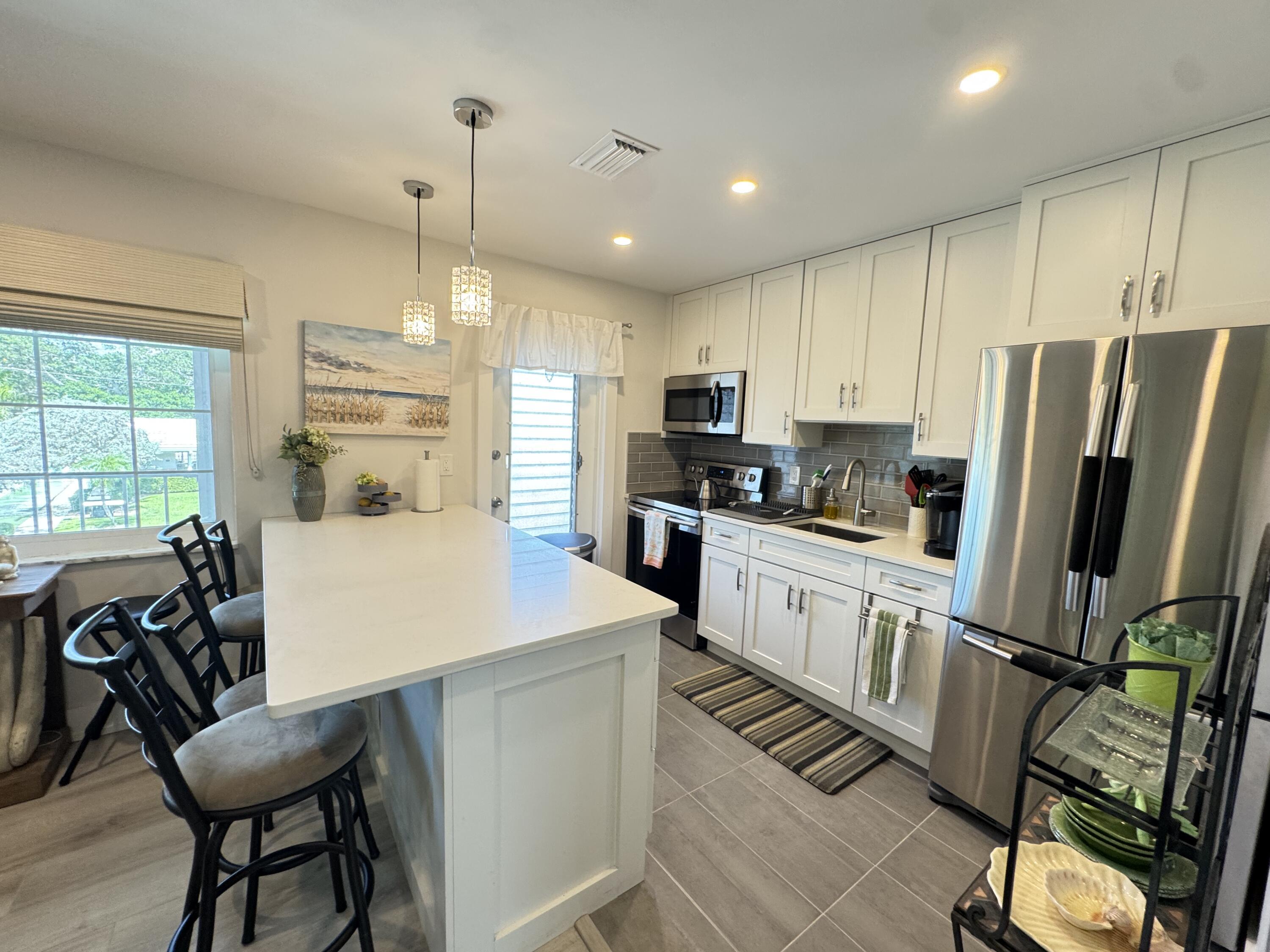 5505 North Ocean Boulevard, Unit 2204 Ocean Ridge, FL 33435 - Photo 4 of 19 IMG_6040