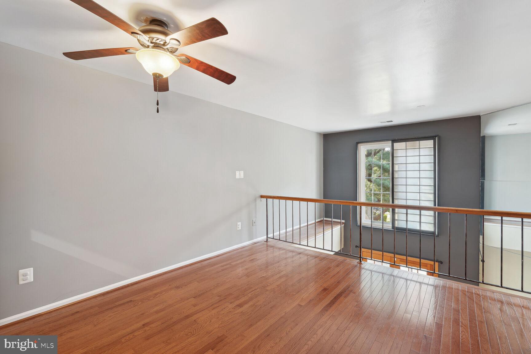 8478 Springfield Oaks Drive Springfield, VA 22153 - Photo 5 of 15