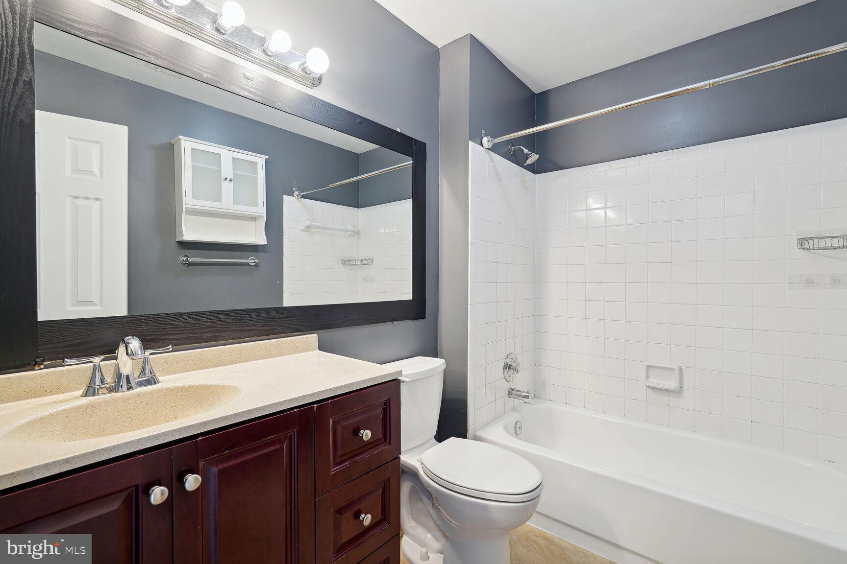 8478 Springfield Oaks Drive Springfield, VA 22153 - Photo 9 of 15