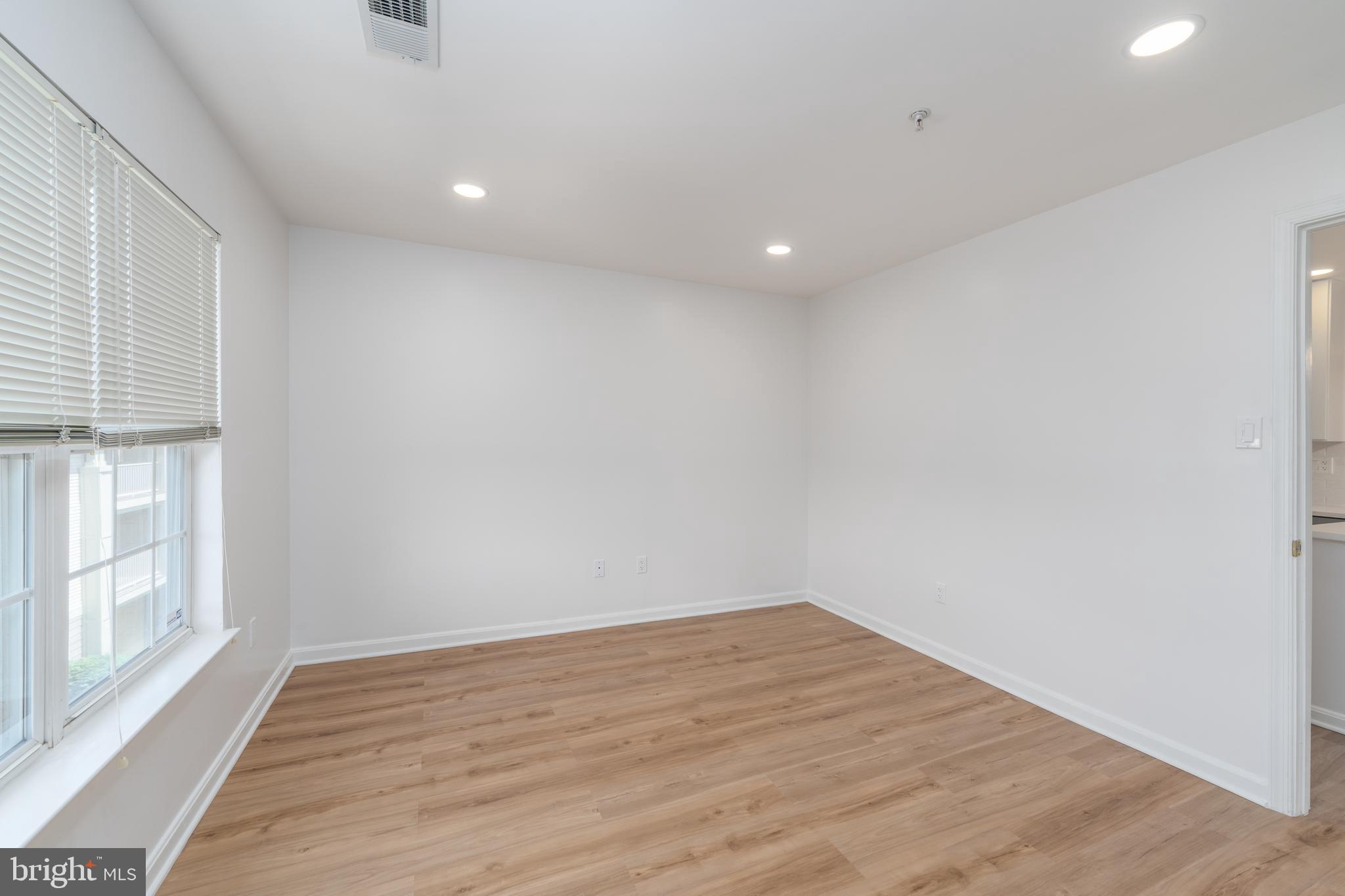 9060 Gracious End Court, Unit 301 Columbia, MD 21046 - Photo 9 of 25