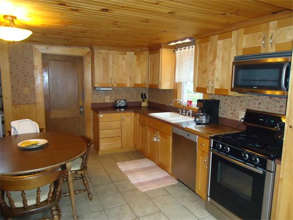 479 Sconticut Neck Road Fairhaven, MA 02719 - Photo 5 of 21 Gallery Image 5