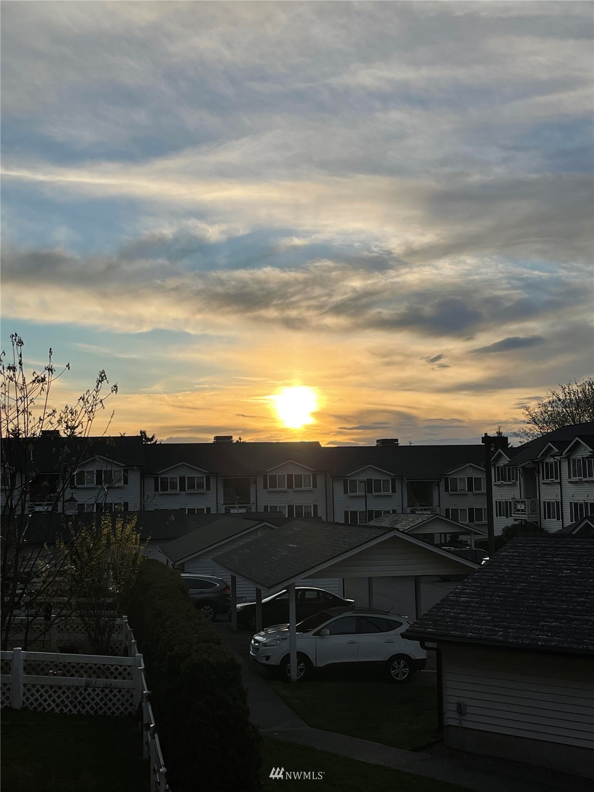 12404 East Gibson Road, Unit H201 Everett, WA 98204 - Photo 11 of 34 Gallery Image 11