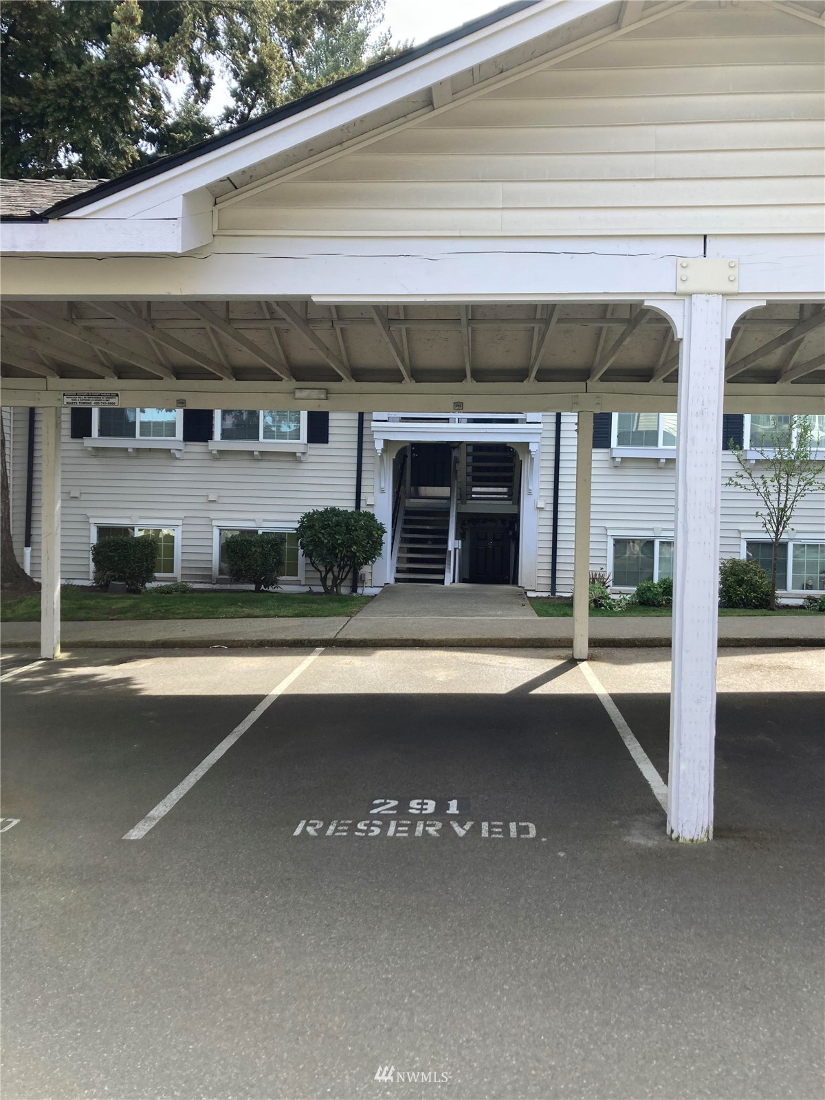 12404 East Gibson Road, Unit H201 Everett, WA 98204 - Photo 31 of 34 Gallery Image 31