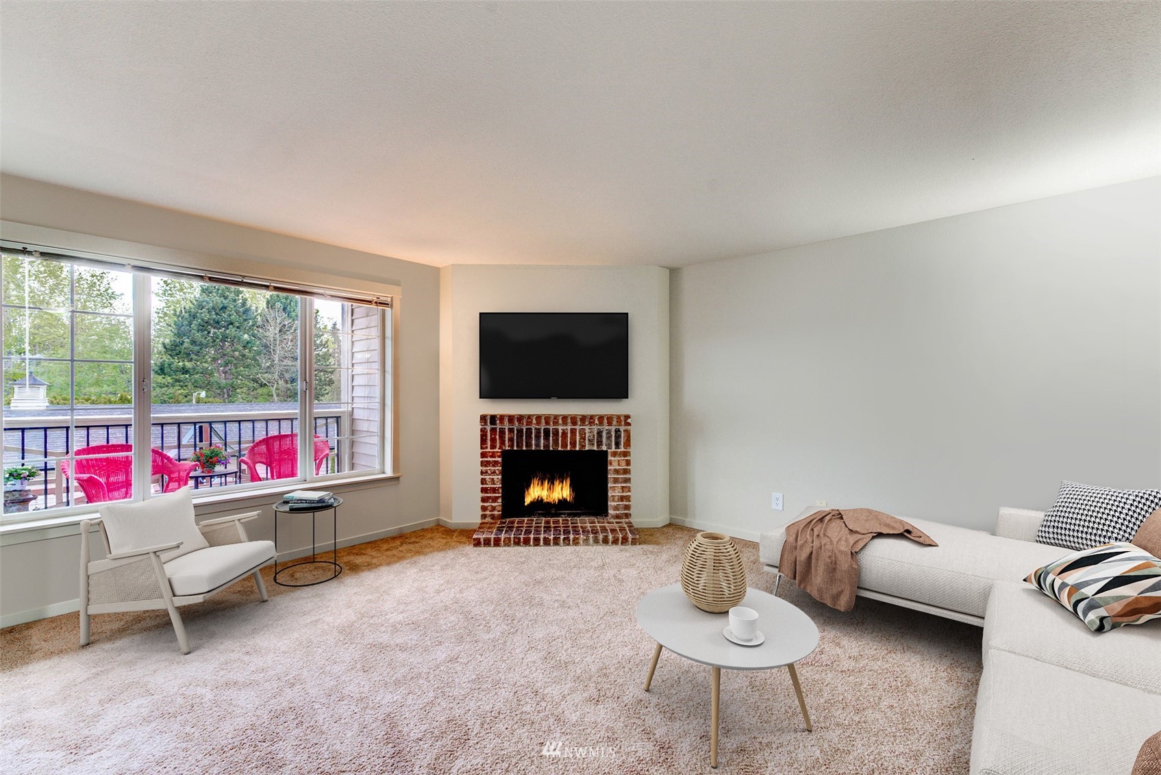 12404 East Gibson Road, Unit H201 Everett, WA 98204 - Photo 4 of 34 Gallery Image 4