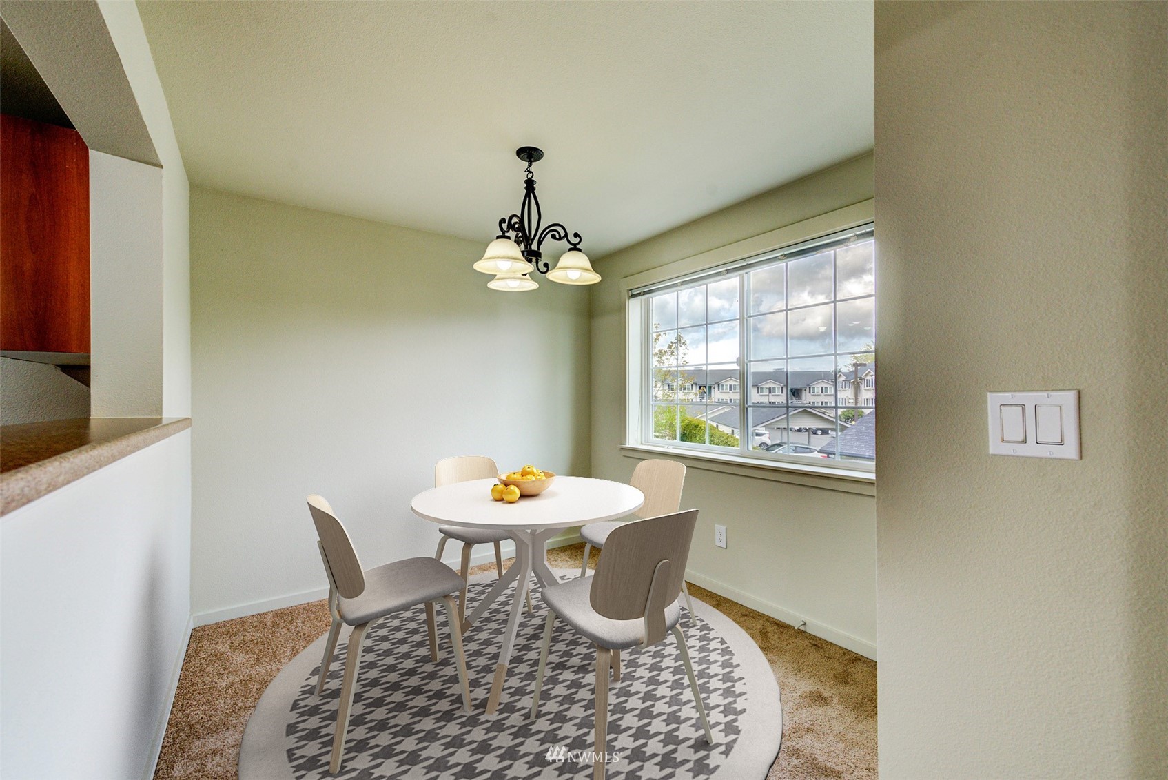 12404 East Gibson Road, Unit H201 Everett, WA 98204 - Photo 8 of 34 Gallery Image 8