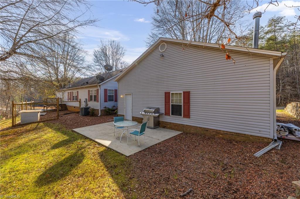 1620 Tom Shelton Road Sandy Ridge, NC 27046 - Photo 38 of 45