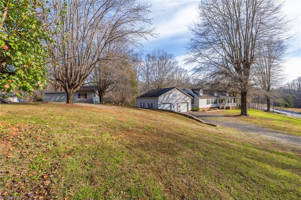 1620 Tom Shelton Road Sandy Ridge, NC 27046 - Photo 5 of 45