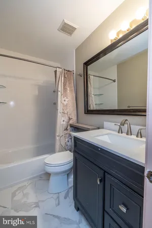 $469,999 | 111 Sandhurst Drive, Mount Laurel, NJ 08054