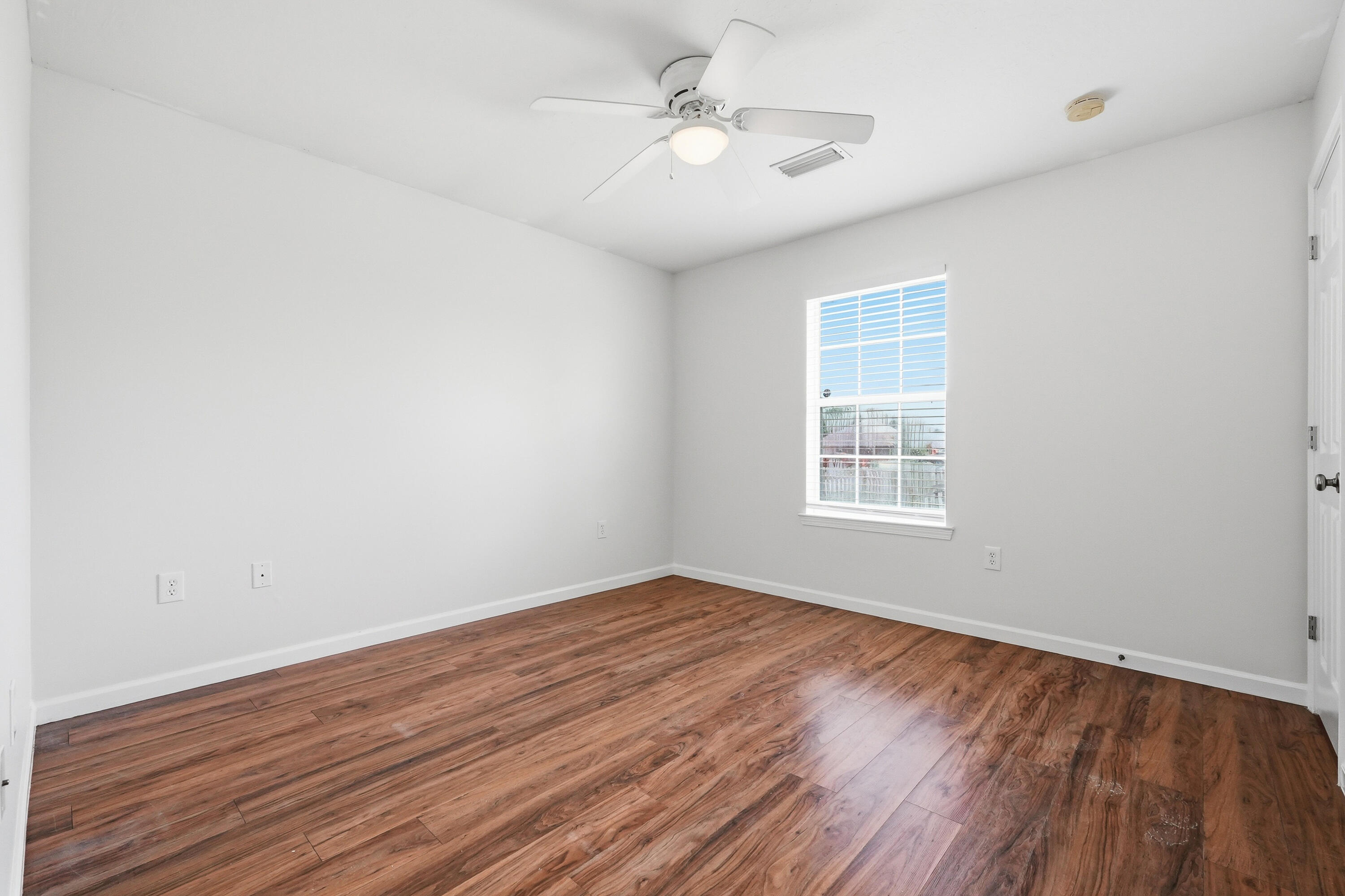 2264 Lewis Street Crestview, FL 32536 - Photo 31 of 54 001_99sM