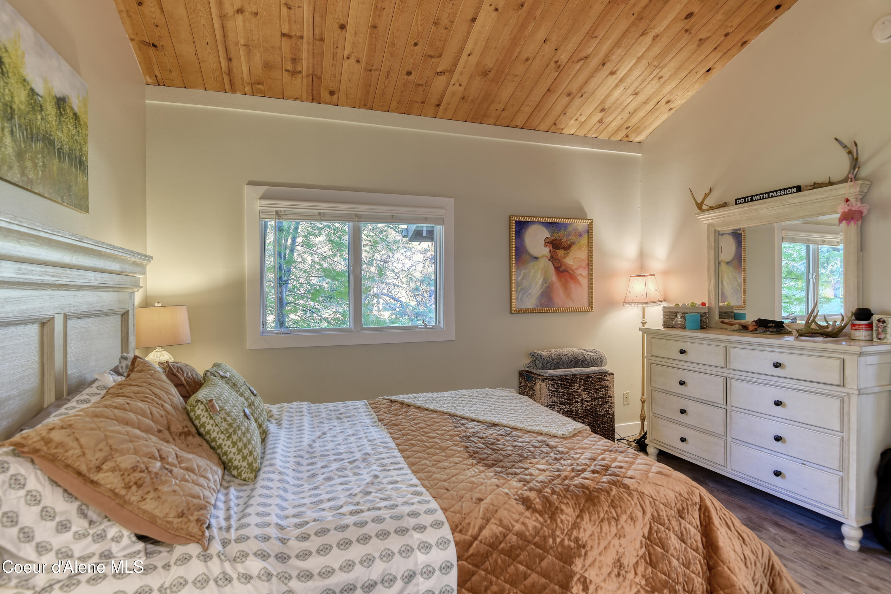 5305 West Fairway Lane, Unit 21 Rathdrum, ID 83858 - Photo 12 of 30 Primary Main Level Bedroom