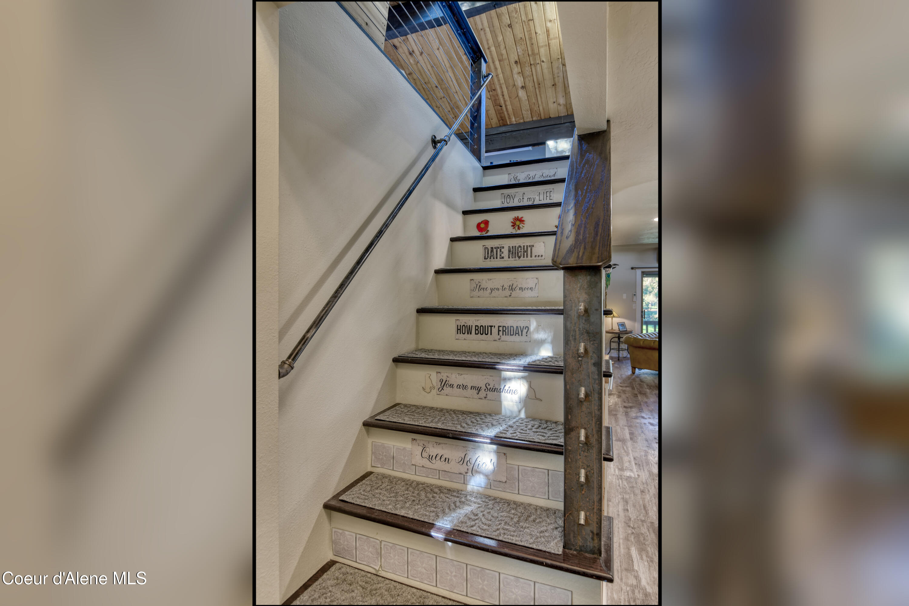 5305 West Fairway Lane, Unit 21 Rathdrum, ID 83858 - Photo 17 of 30 Custom Stair Case and Railings