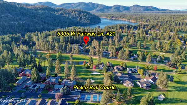$425,000 | 5305 West Fairway Lane, Unit 21, Rathdrum, ID 83858