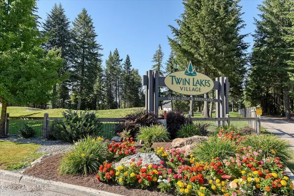 $425,000 | 5305 West Fairway Lane, Unit 21, Rathdrum, ID 83858