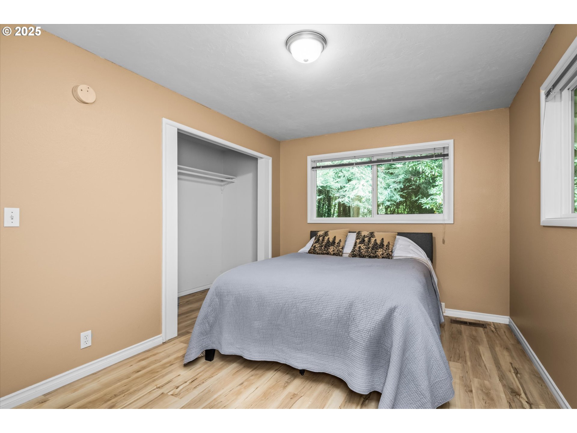 41929 Deerhorn Road Springfield, OR 97478 - Photo 17 of 46